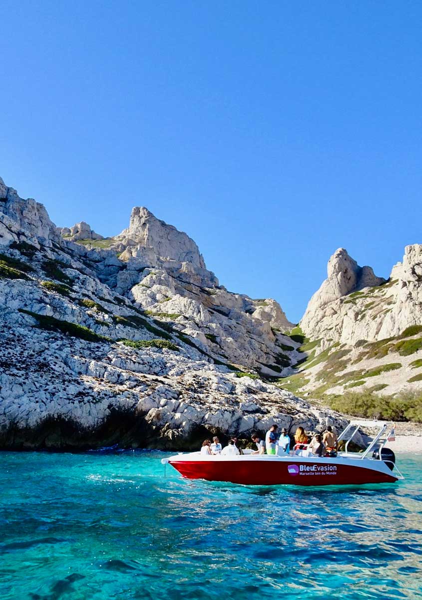 boat tour of the calanques